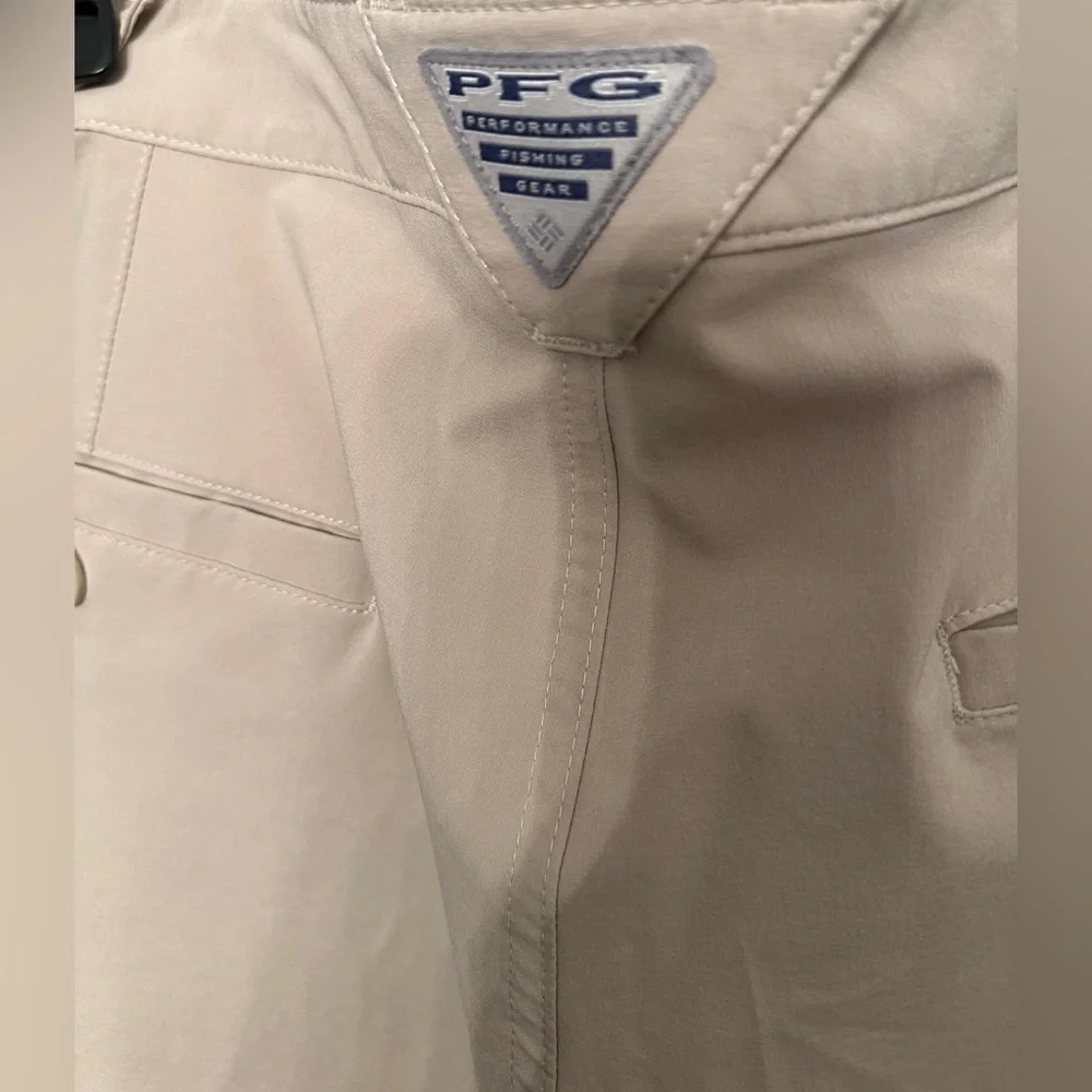 Men’s Columbia PFG Golf Shorts - Picture 5 of 5